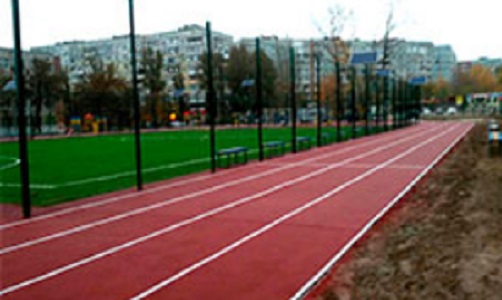Revêtements de sol en caoutchouc pour aires de jeux et terrains de sport, pistes d'athlétisme. 